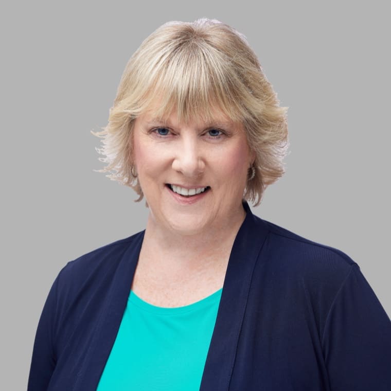 Melody-Collins headshot