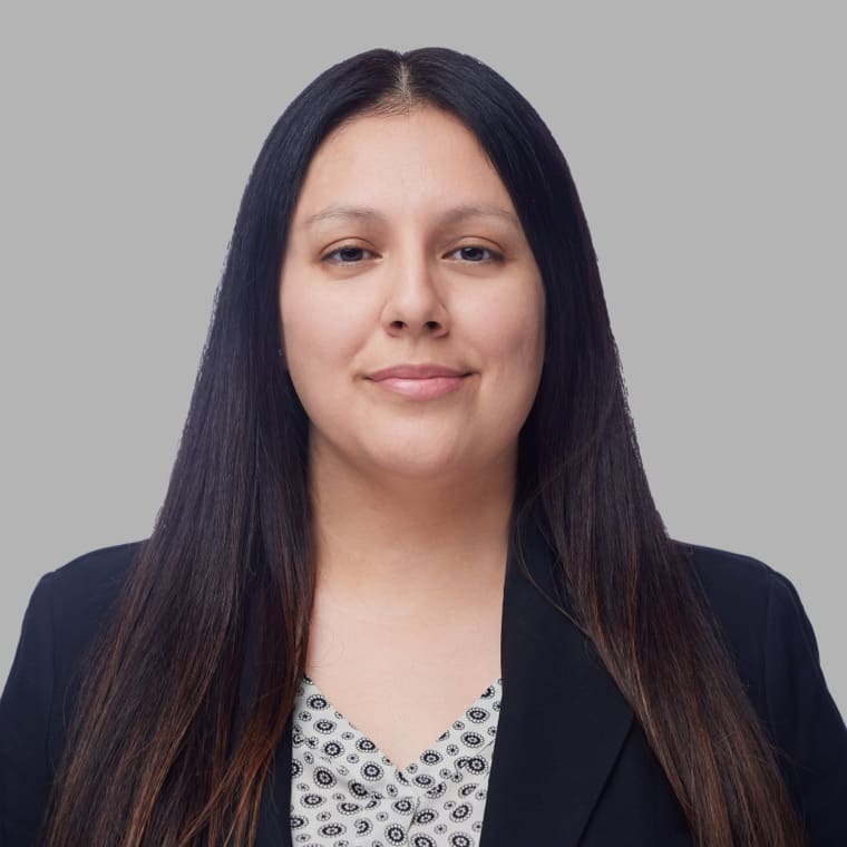 Nubia-Escobar headshot