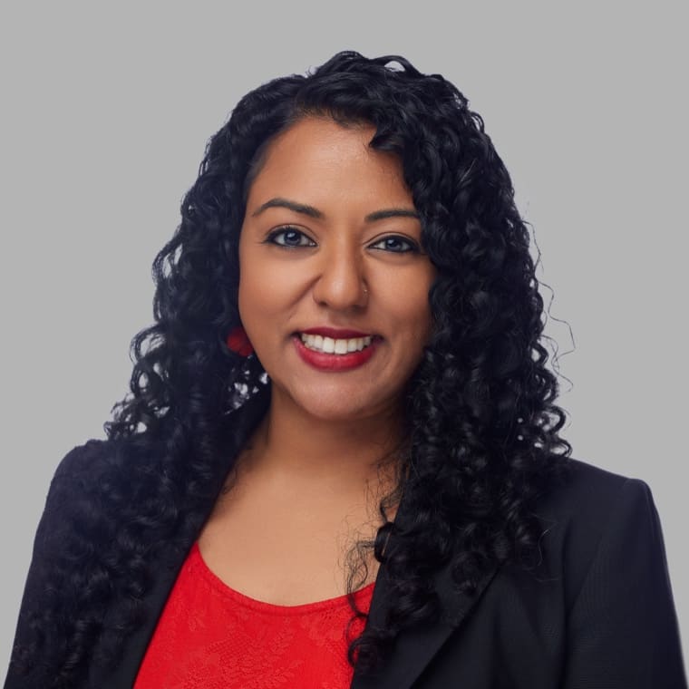 Sabreena Hussain headshot